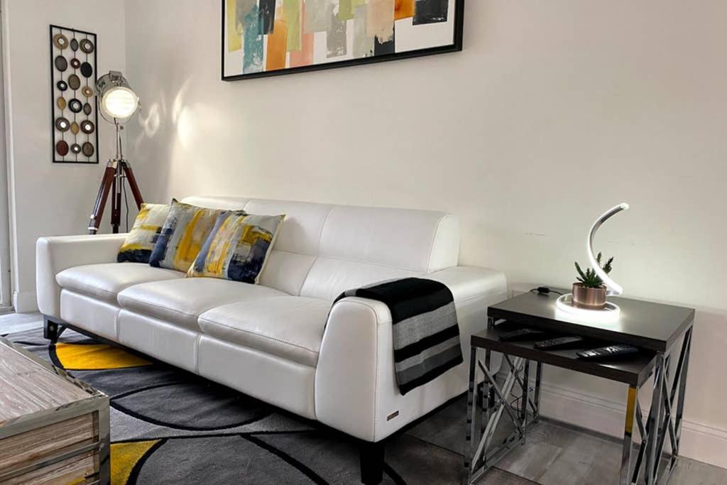 Yacht Club At Aventura 2 Bed 2 Bath Luxurius Cozy Brand New 2020 Apartment Luaran gambar