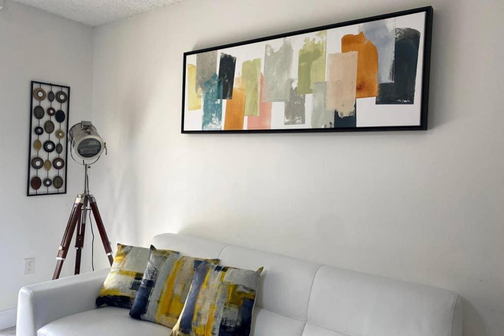 Yacht Club At Aventura 2 Bed 2 Bath Luxurius Cozy Brand New 2020 Apartment Luaran gambar
