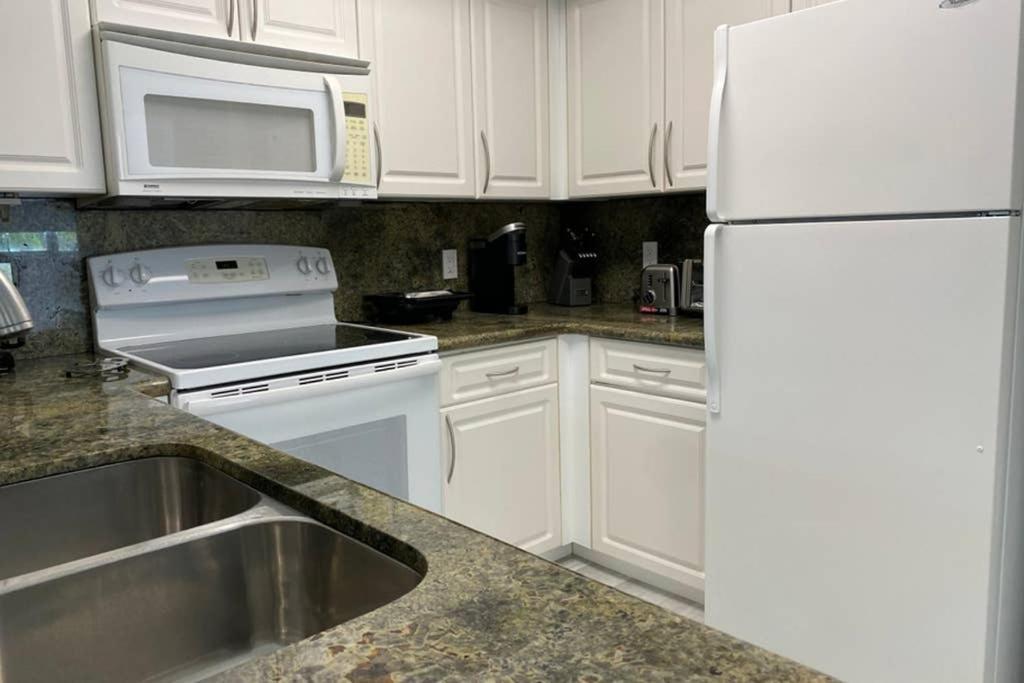 Yacht Club At Aventura 2 Bed 2 Bath Luxurius Cozy Brand New 2020 Apartment Luaran gambar