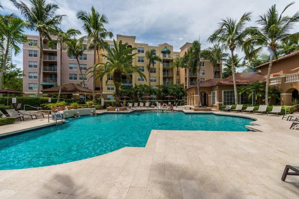 Yacht Club At Aventura 2 Bed 2 Bath Luxurius Cozy Brand New 2020 Apartment Luaran gambar