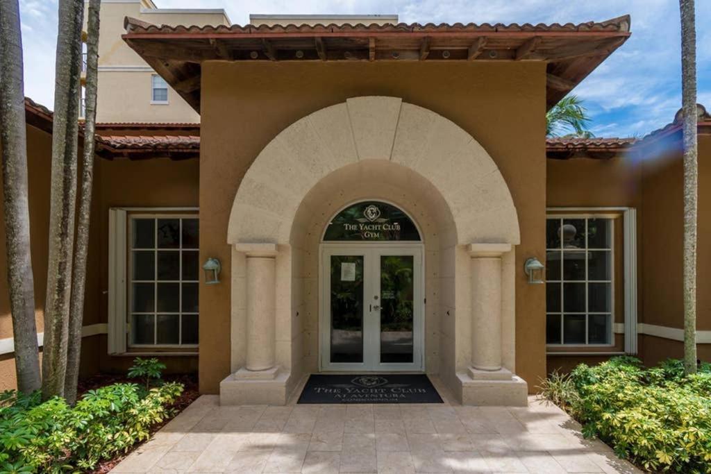 Yacht Club At Aventura 2 Bed 2 Bath Luxurius Cozy Brand New 2020 Apartment Luaran gambar