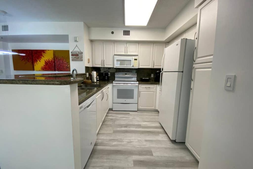 Yacht Club At Aventura 2 Bed 2 Bath Luxurius Cozy Brand New 2020 Apartment Luaran gambar